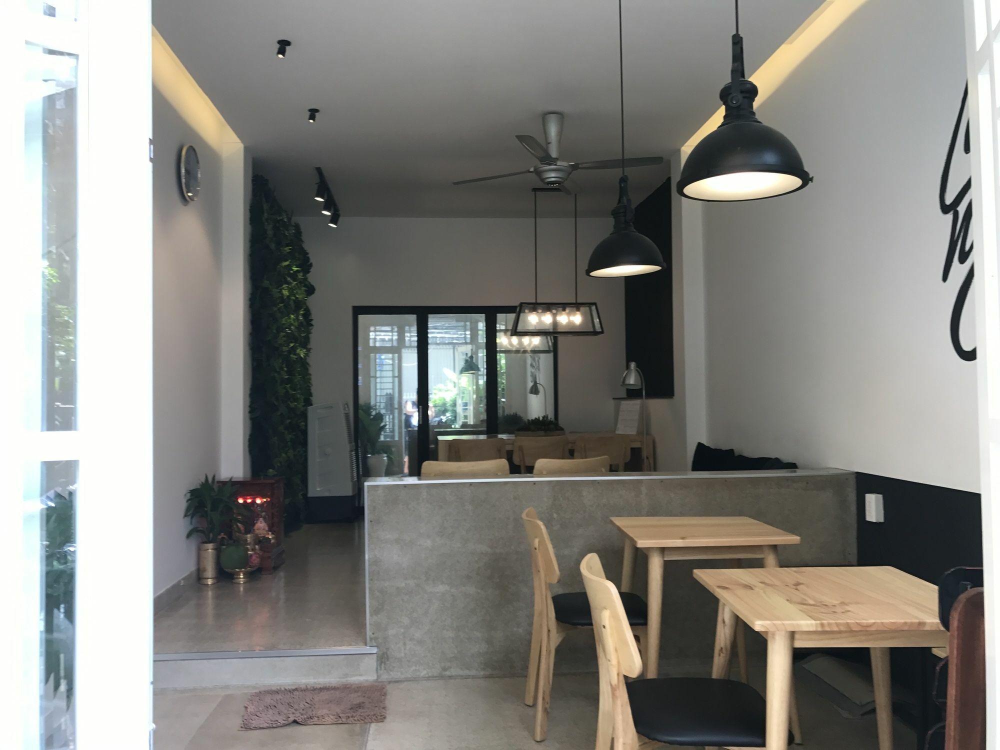 Ace Home Ho Chi Minh City Exterior photo