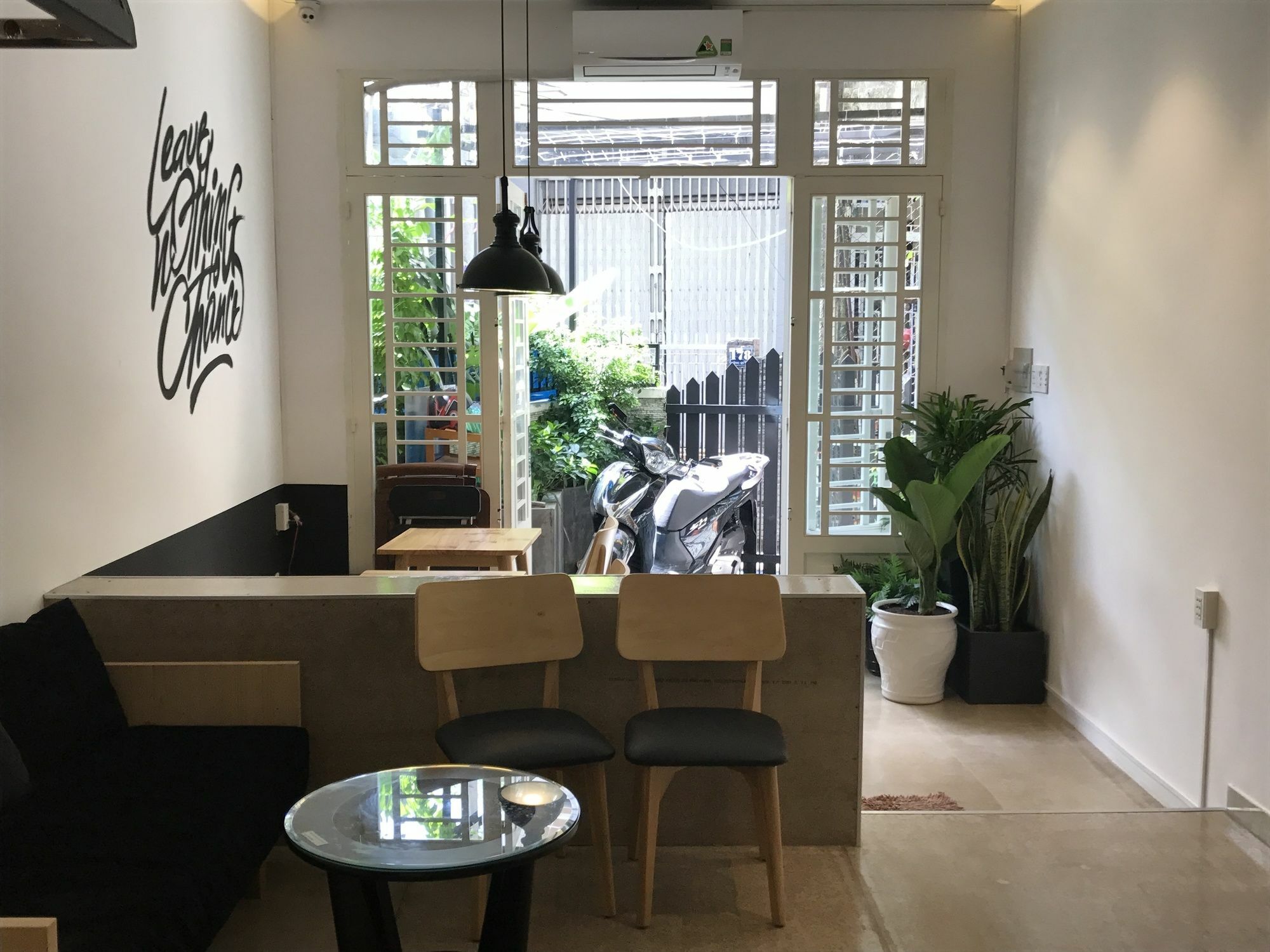 Ace Home Ho Chi Minh City Exterior photo
